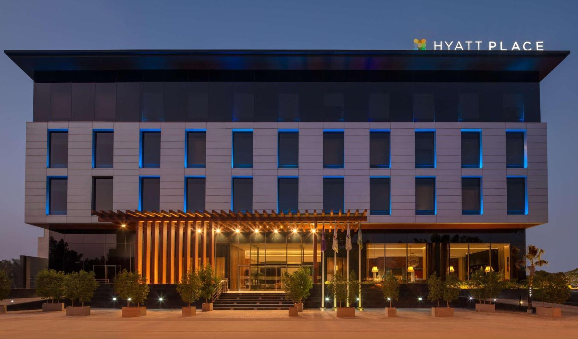 Hyatt Place Riyadh Sulaimania Eksteriør billede