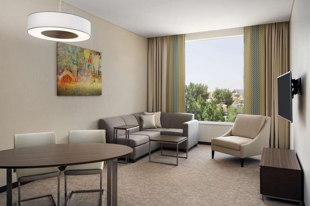 Hyatt Place Riyadh Sulaimania Værelse billede